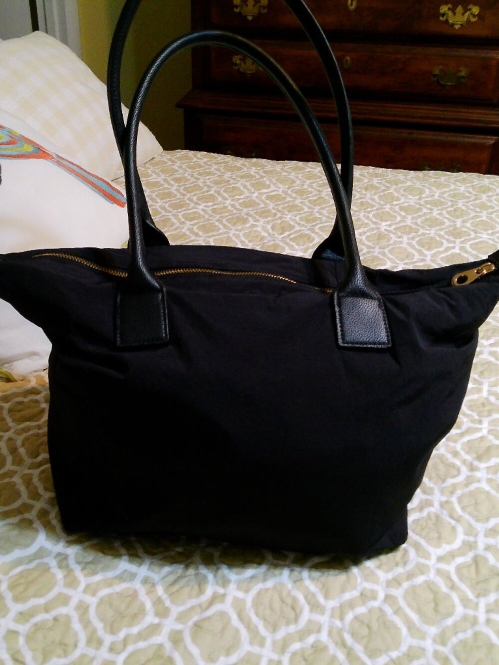 UNIVERSAL THREAD BLACK TOTE HANDBAG GOOD CONDITION